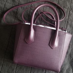 DAGNE DOVER Petite Signature Tote in Eclipse